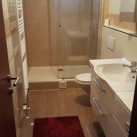 Zum Bayrisch Pub Apartment